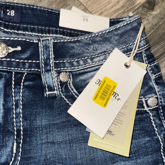 Miss Me Mid-Rise Boot Cut Pop Wing Cross Jeans Sz 28x34 - Picture 7 of 11